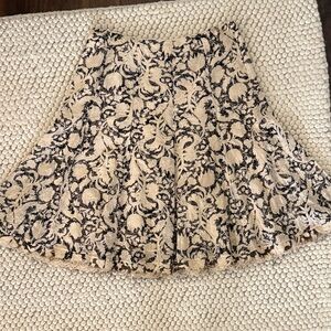 Peter Nygard Beige and Black Floral Silk Skirt